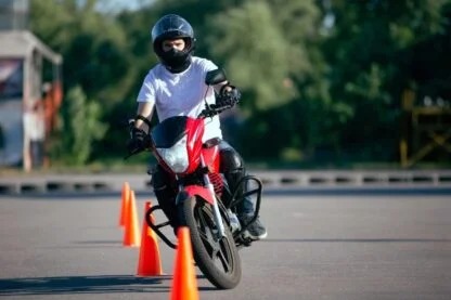 curso-de-conduccion-de-motocicleta